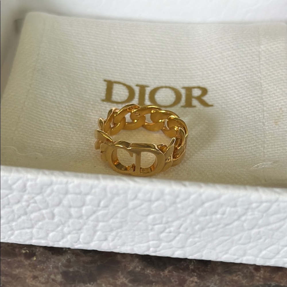 Dior Gold Chain Link 'CD' Logo Ring - Picture 1 of 7